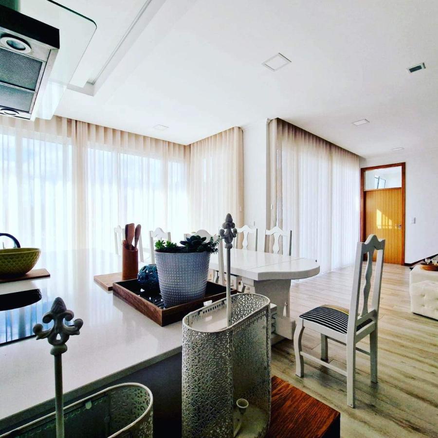 Apartamento A Casa Ze Alegre